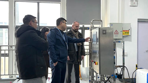 阿泰細(xì)實(shí)地考察